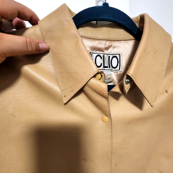 Pretty Leather Jacket - Picture 8 of 10